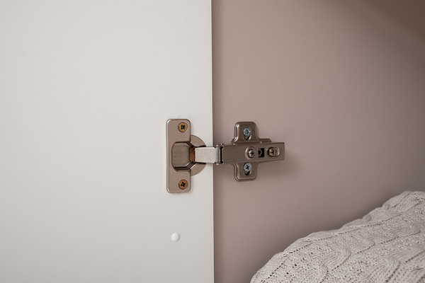 Гостиная Ричфорд композиция 1 с карнизами, кашемир 5981 BS, моно керамика D166-2 ПВХ, белый PE шагрень (собирается на любую сторону)